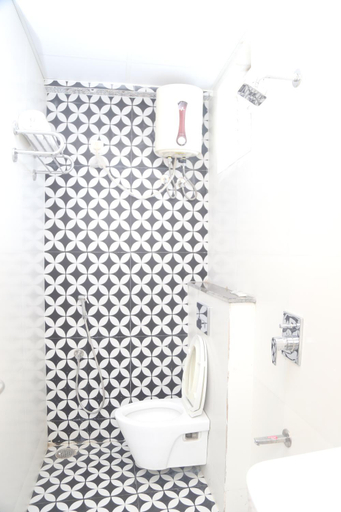 Bathroom, Hotel The Prime, Ranga Reddy