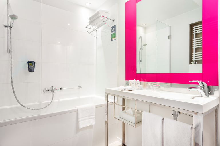 Bathroom 4, Metropol Hotel Katowice, Siemianowice Śląskie