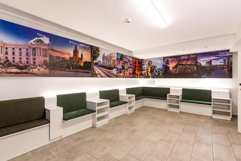 Public Area 3, Smart Nano Living – Wien Hauptbahnhof - self check-in, Wien