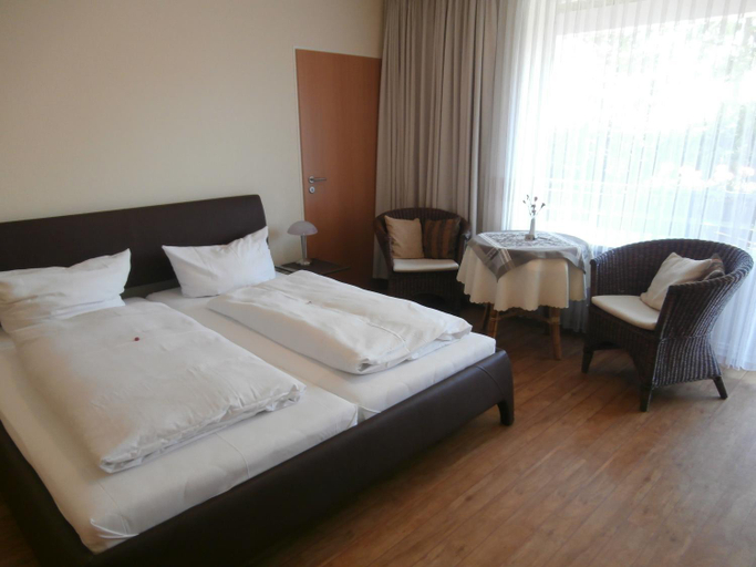 Others 5, Hotel Hasselbarth, Ostholstein