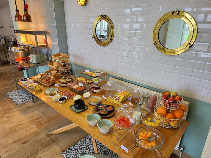 Food & Drinks 5, Hotel Penzance Promenade, Cornwall