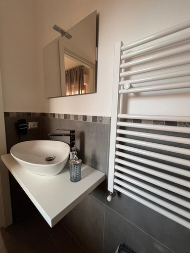 Others 5, B&B SulViale, Roma