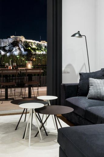 Facilities 4, Executive 2 bdr Suite in Plaka - Acropolis view, Attica