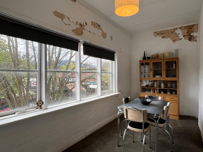 Others 5, The Loft on Main Street, Yarra Ranges - North