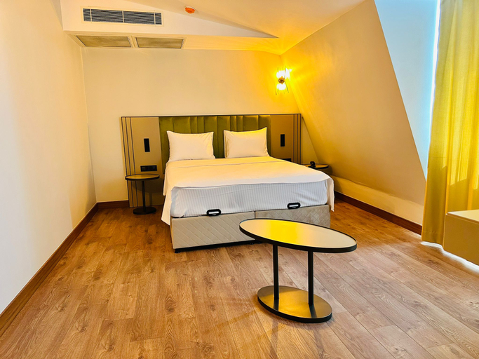 Bedroom 2, NICE ROYAL CITY, Maltepe