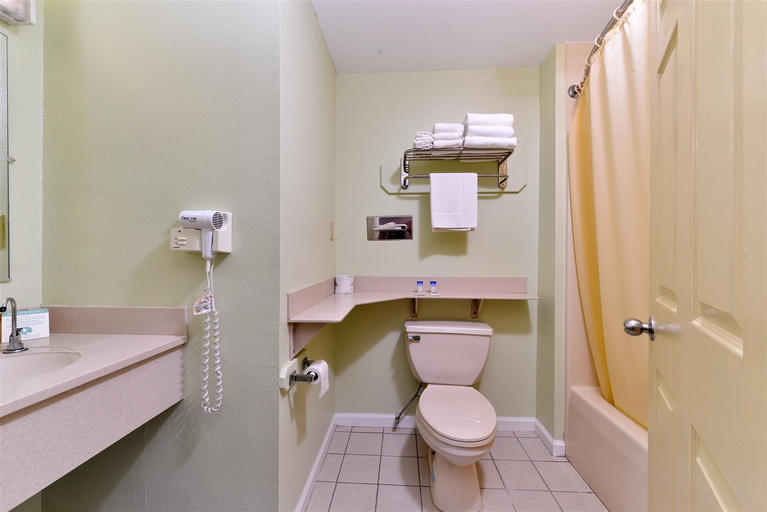 Bathroom 2