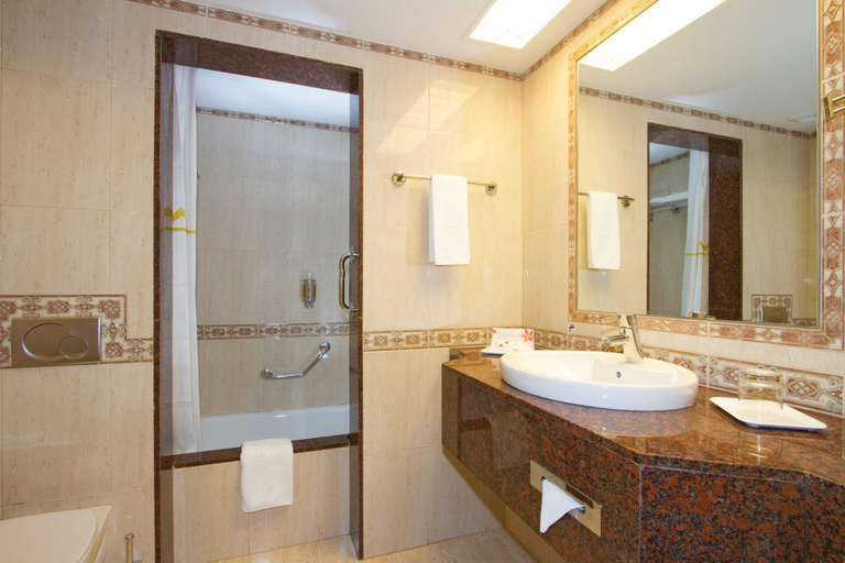 Bathroom 4, Hotel Riu Palace Tres Islas, Las Palmas