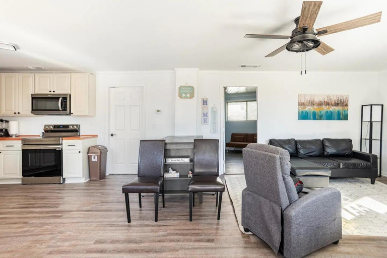 Dining Room 4