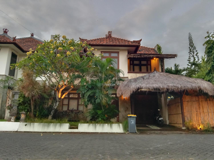 Exterior & Views 1, KUTA - 4BR Villa with Private XL Pool, Badung