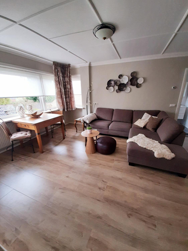 Others 2, B&B de Maalderi-je, Winterswijk