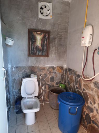 Bedroom 4, Heuan Na Khee, Ban Dung