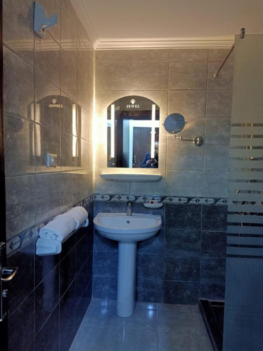 Bathroom 4, Jewel Inn El Bakry Hotel, Az-Zaytun