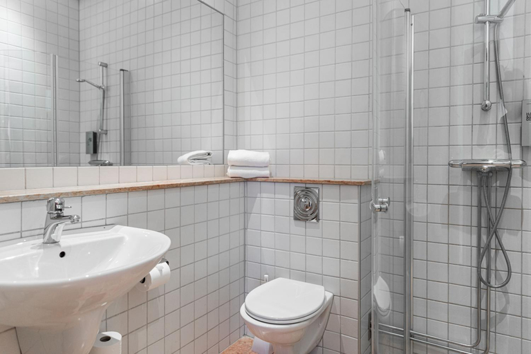 Bathroom 2, The More Hotel Malmo, Malmö