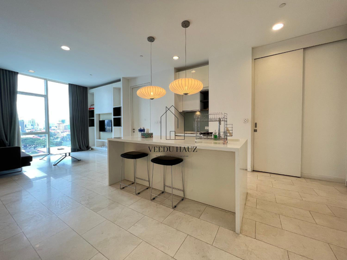 Dining Room 10