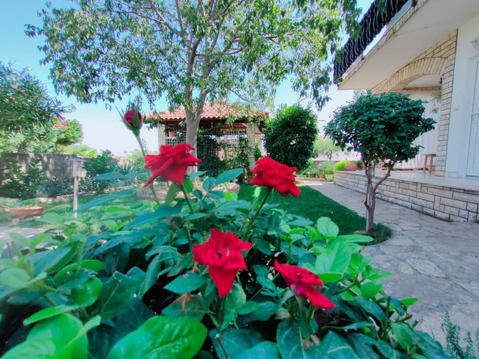 Others 2, Apartments Snjezana Carev, Tisno