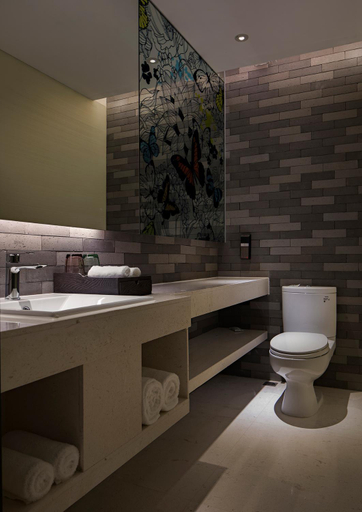 Bathroom 7