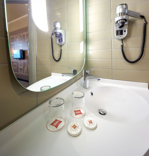 Bedroom 4, ibis Istanbul West, Küçükçekmece