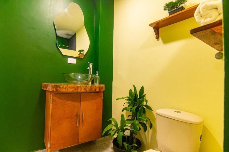 Bathroom 3, Waikiki Beach Hostel, Riohacha