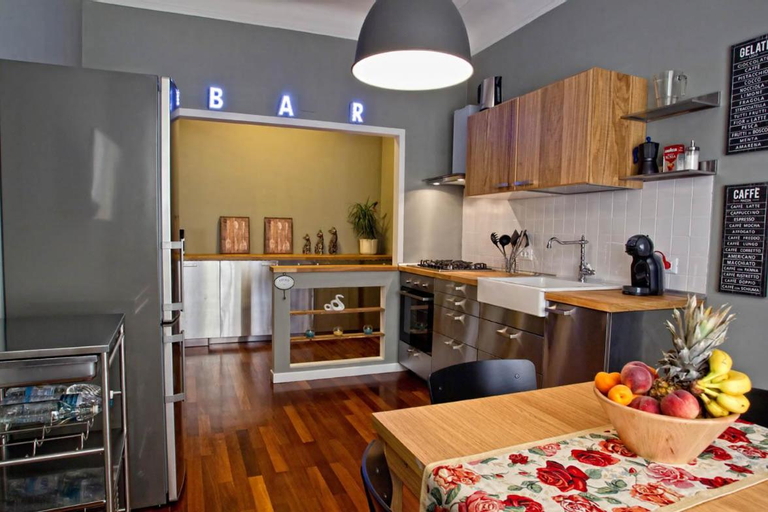 Others 5, Apartment Via Alessandro Volta, Imperia