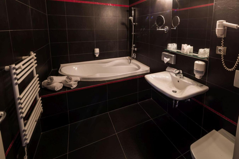 Bathroom 3, Boutique Hotel Sopianae, Pécs
