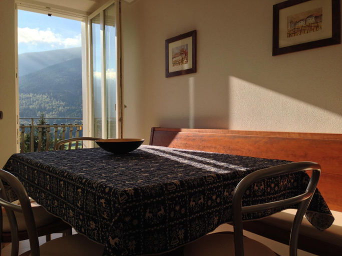 Bedroom 3, Trettel Apartments, Trento