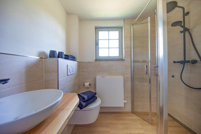 Bathroom, Traumhaftes Gastehaus an Elberadweg und Bastei, Sächsische Schweiz-Osterzgebirge