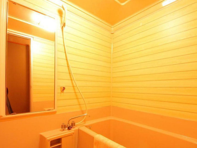 Bathroom 4, Asukasou Hotel, Nara
