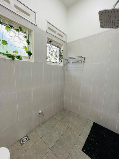 Bathroom 3, GreenPine Kota Tinggi Homestay, Kota Tinggi