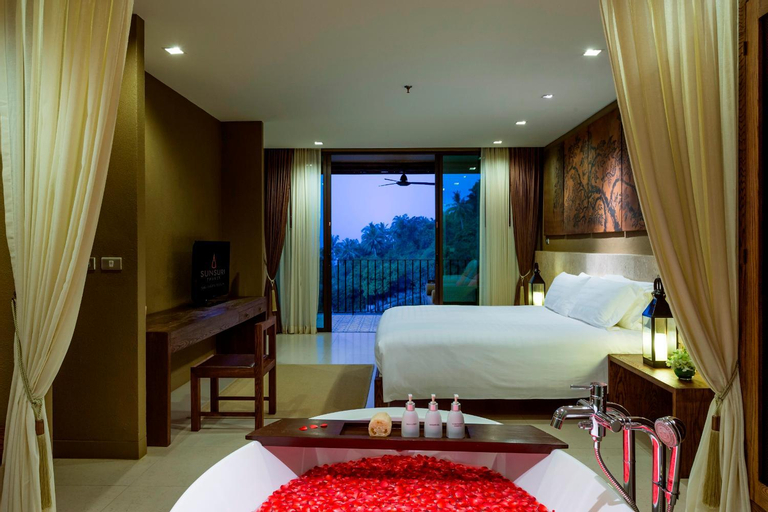 Bedroom 26