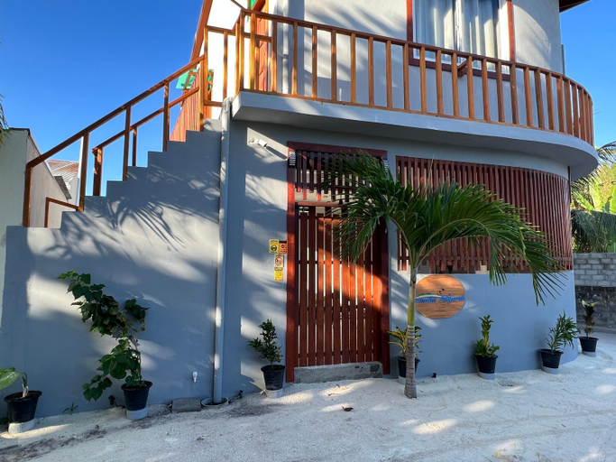 Others 2, Finolhu Dhigurah