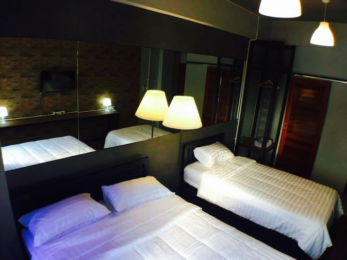 Bedroom 6