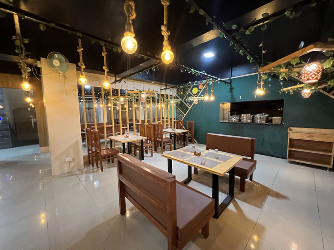 Food & Drinks 4, grand falcon, Bangalore
