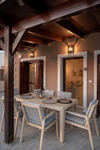 Others 5, La Torre Villa, Crete