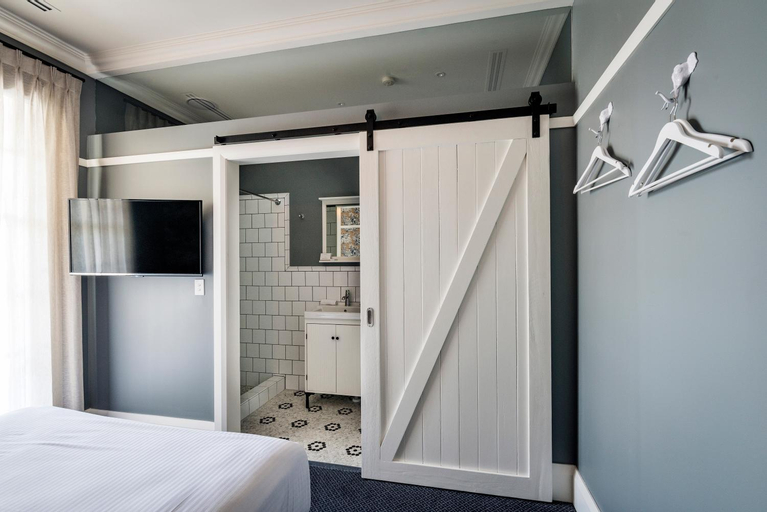 Bedroom 15