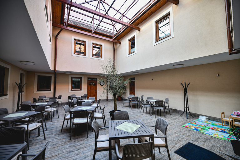 Food & Drinks 4, Végvári Hotel Eger, Eger