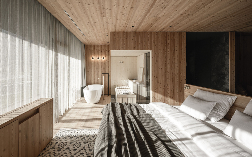 Bedroom 4, OLM Nature Escape - Eco Aparthotel, Bolzano