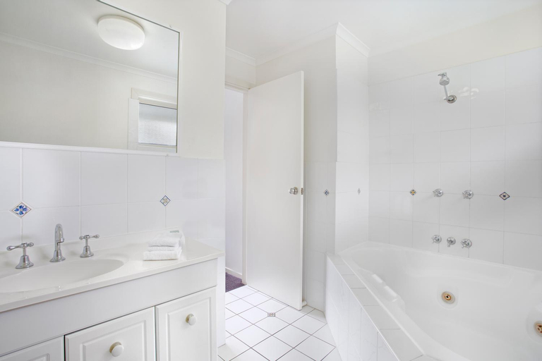 Bathroom 8