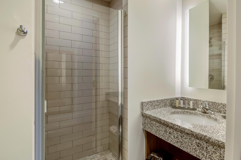 Bathroom 4, New Bedford Harbor Hotel, Bristol