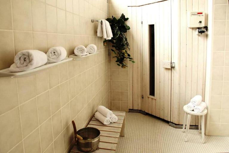 Bathroom 4, Lobinger Parkhotel & Restaurant, Heidenheim