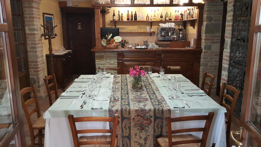 Food & Drinks 2, Agriturismo Countryhouse Le Giare, Perugia
