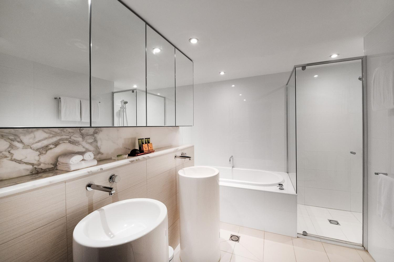 Bathroom 20