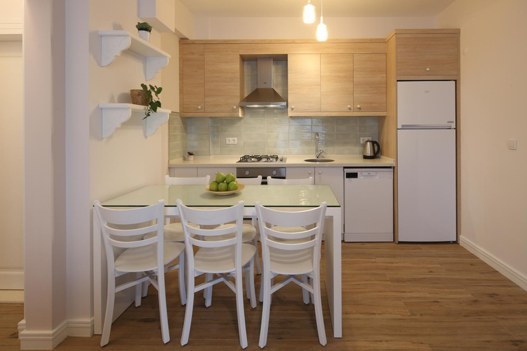 Others 5, Cigdem'inn Sıgacık (Cigdeminn Sigacik), Seferihisar