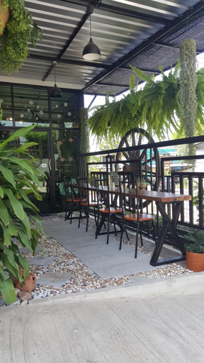 Food & Drinks 5, Baan Canalee, Phra Nakhon Si Ayutthaya