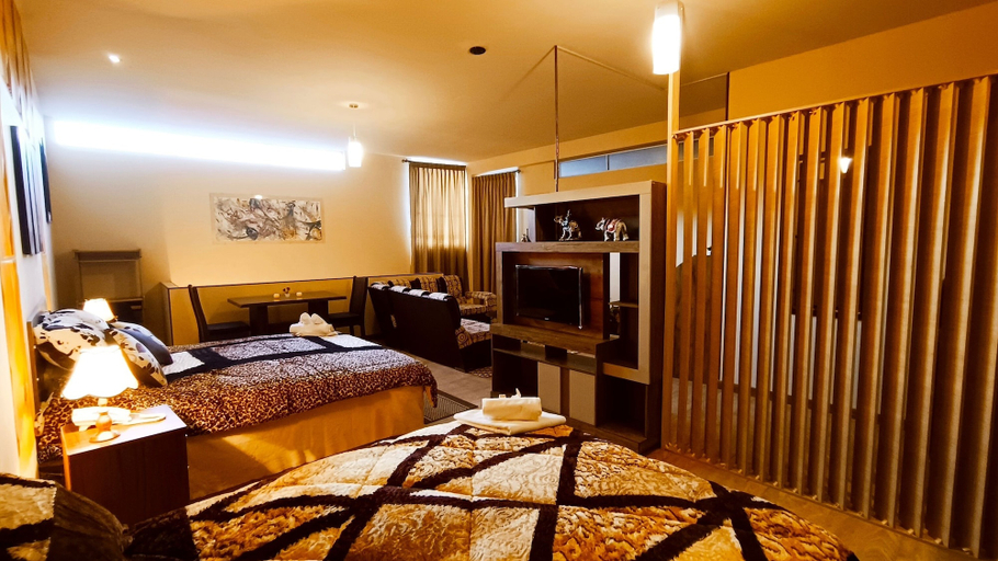 Bedroom 3, Hotel Gran Aurum, Pedro Domingo Murillo