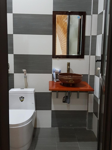 Bathroom 3, Areca Bungalow, Bố Trạch