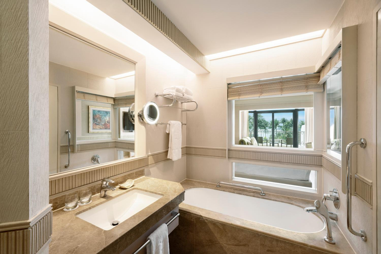 Bathroom 8