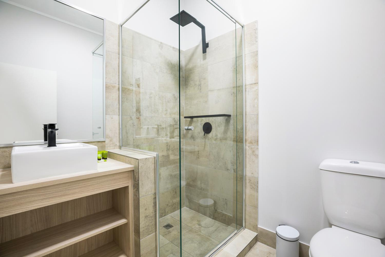 Bathroom 8