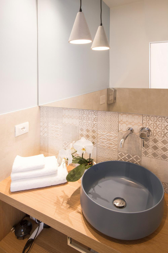 Bathroom 4, Alexandra B&B & Brunch -Beach Front Parking Included, Rimini