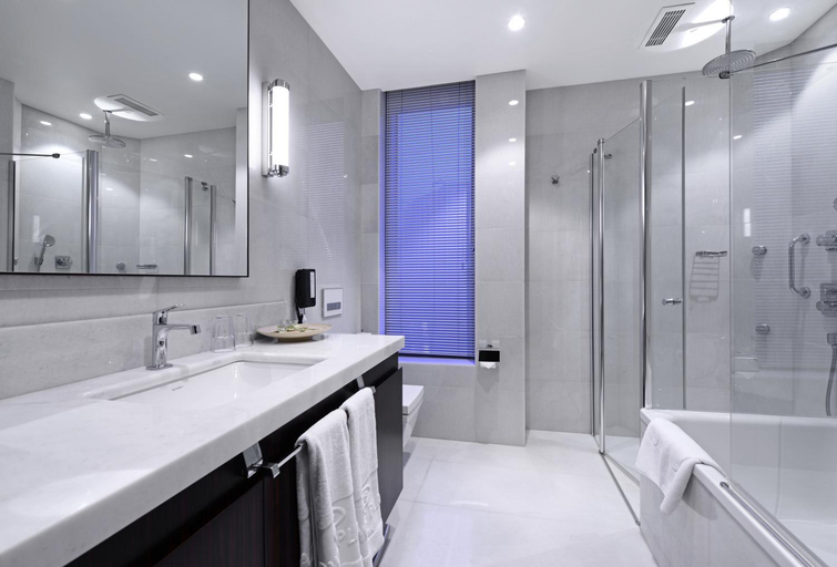 Bathroom 5, Crowne Plaza BURSA by IHG, Nilüfer