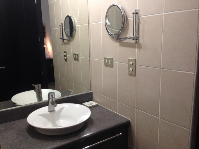 Bathroom 3, Hotel Brandts Ejecutivo Los Robles, Managua